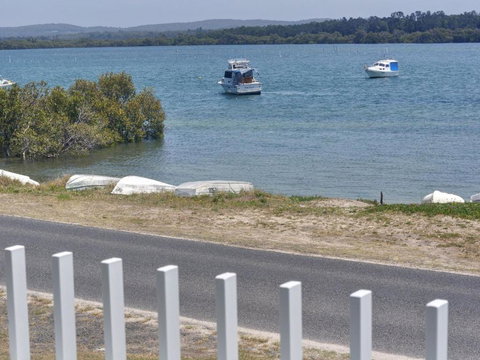 Riverwatch - QLD Tourism 3