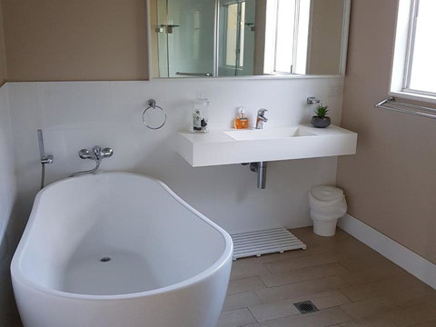 Riverwatch - QLD Tourism 4