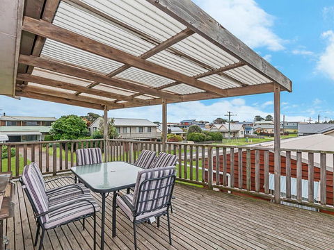 AMBIENCE By THE SEA - Queensland Tourism 3