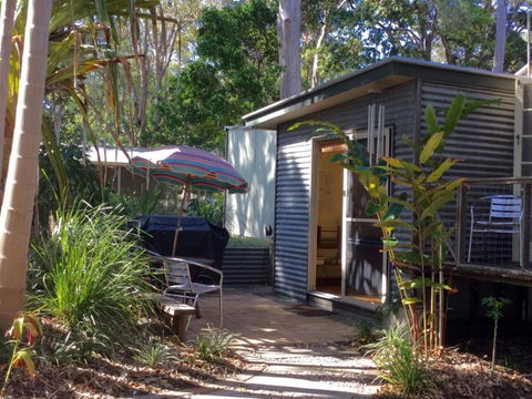 Little Beach House - Queensland Tourism 5