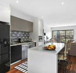 2 Bedroom Townhouse Family  Corporate Bookings Only - Queensland Tourism