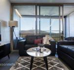 1 Bedroom Apt With Parking Walk to ANU - Queensland Tourism