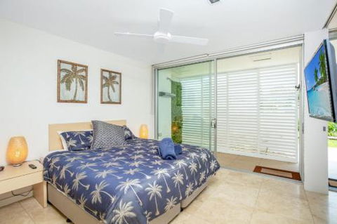 Unit 6 Plantation Rainbow Beach Plantation Resort Ground Floor Aircon Pool Spa - Queensland Tourism 1