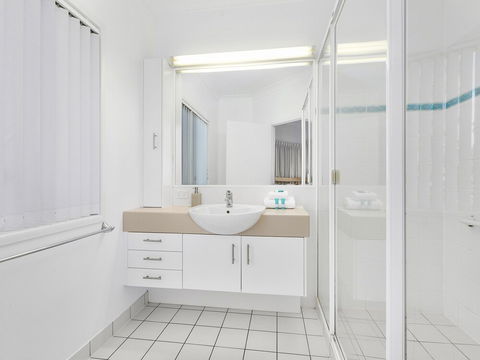 Panoramic Ocean Views In Peregian Beach! 41 Parakeet Cresent - Queensland Tourism 6