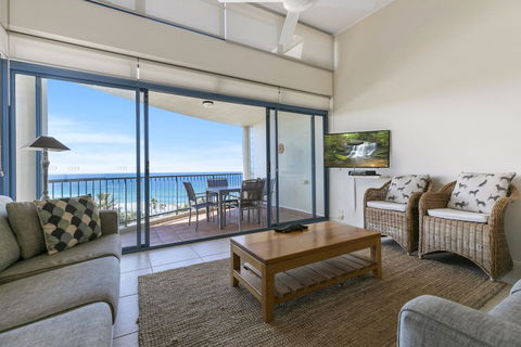 Stunning Top Floor Sunshine Beach Getaway! Unit 7 Vista Pacific 12 Bryan Street - Queensland Tourism 5