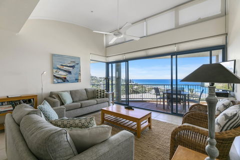 Stunning Top Floor Sunshine Beach Getaway! Unit 7 Vista Pacific 12 Bryan Street - Queensland Tourism 6