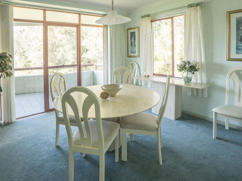 Mitchell 5 / 1A Fathoms - QLD Tourism 1