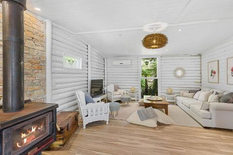 MARTHA COTTAGE Mt. MARTHA - QLD Tourism 0