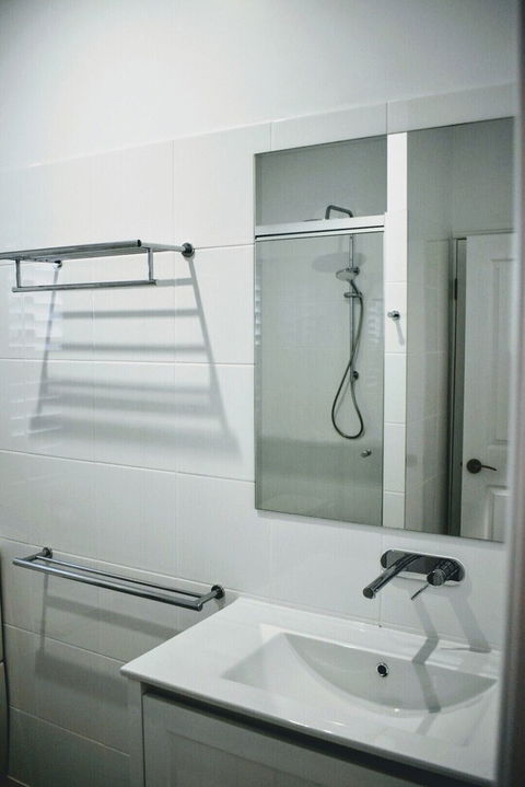 CocoBrew Boutique Apartments - Queensland Tourism 6