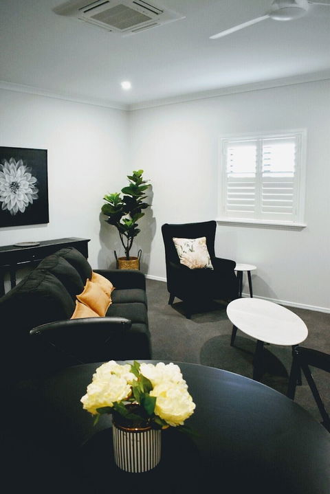 CocoBrew Boutique Apartments - Queensland Tourism 5