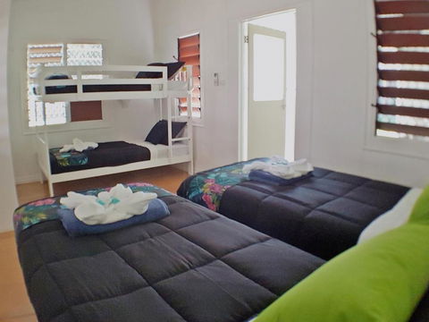 Great Northern Beach House - QLD Tourism 6