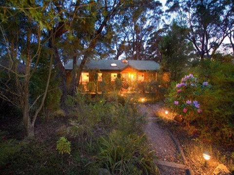 Canyon Cottage - QLD Tourism 5