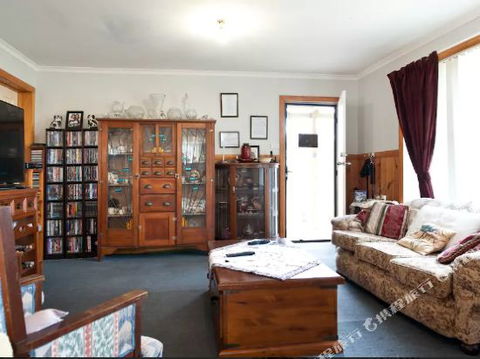 Wombat Haven Bed & Breakfast White Beach - Queensland Tourism 2