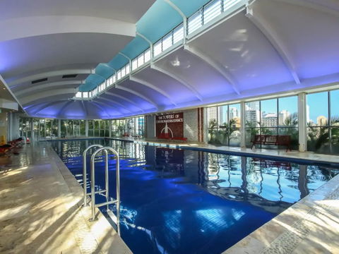 2 Bedroom Gold Coast Resort Apartment - Queensland Tourism 3