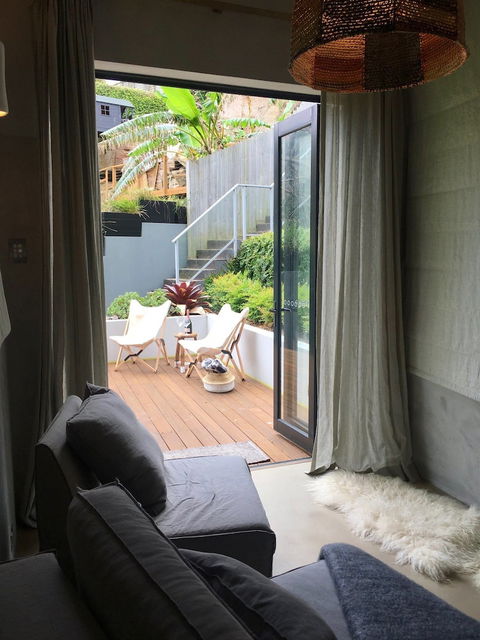 Surfer's Loft Tamarama - Queensland Tourism 2