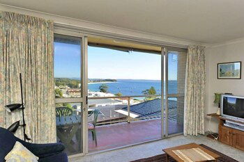 Blue Waters Unit 8 Shoal Bay - Queensland Tourism 3