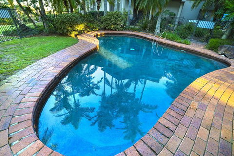 Daydream On The Greens - QLD Tourism 2