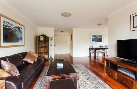 The Apartment Service RAND2 - QLD Tourism 1