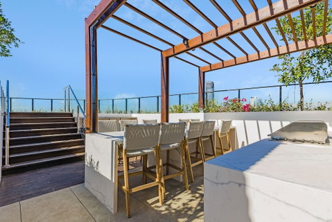 FV Dream 2 BED Apt+ Pool+ Free Parking Qfv211-16 - Queensland Tourism 0