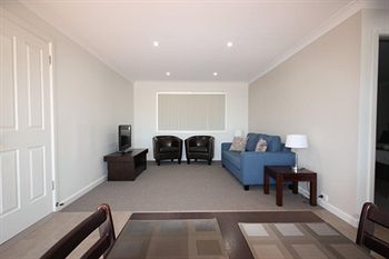 The Lodge Mudgee - Queensland Tourism 3