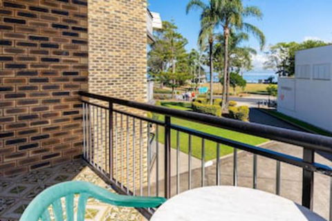 Great Location Close To Waterfront Shops Restaurants & Cafes. - Queensland Tourism 0
