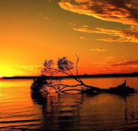 WaterviewsPool Wifi its all here  Welsby Pde Bongaree - Queensland Tourism