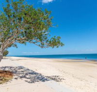 Spectacular Unit Overlooking Pumicestone Passage Welsby Pde Bongaree - Queensland Tourism