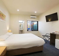 High Flyer Hotel - QLD Tourism