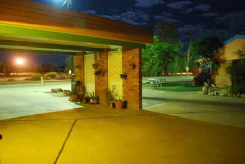 Abajaz Motor Inn - QLD Tourism 4