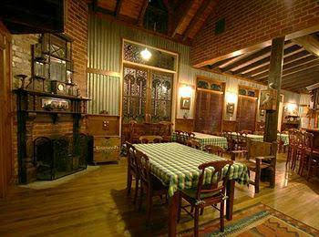 Carter Cottages - Queensland Tourism 0