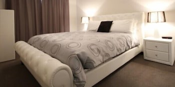 Casavino Luxury Villas - Queensland Tourism 2