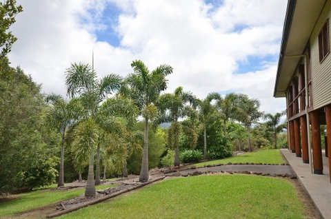 The Summit B&B - Queensland Tourism 1