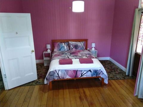 Minto Hostel - Queensland Tourism 3