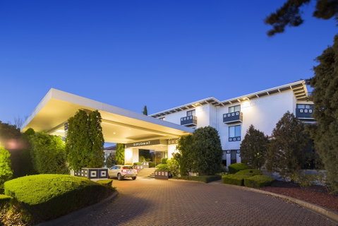 Ramada By Wyndham Diplomat Canberra - QLD Tourism 4