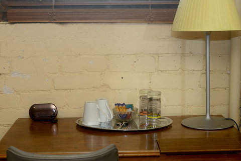 Edinburgh Gallery Bed & Breakfast - QLD Tourism 6