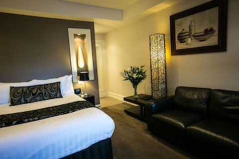 Gallery Apartments - QLD Tourism 0