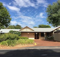 The Noble Grape Guesthouse - Queensland Tourism