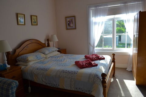 Cape Bridgewater Sea View Lodge - QLD Tourism 5