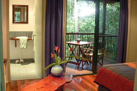 Sanctuary Retreat - Queensland Tourism 6