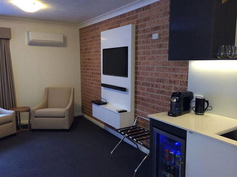 Blue Gum Motor Inn - Queensland Tourism 2