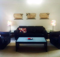 Australian Home Away at East Doncaster George - Queensland Tourism