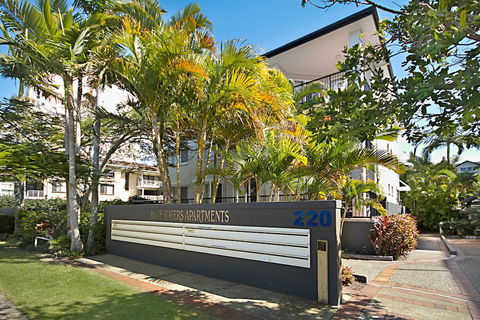 Blue Waters Apartments - Queensland Tourism 2