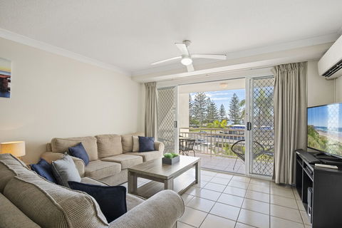 Kirra Palms Holiday Apartments - Queensland Tourism 4