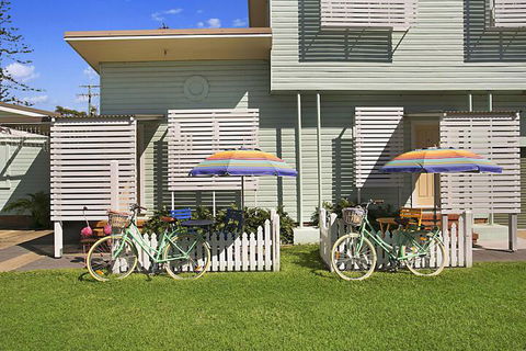 La Costa Motel - QLD Tourism 1