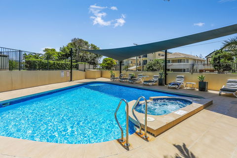 Spectrum Apartments - QLD Tourism 3