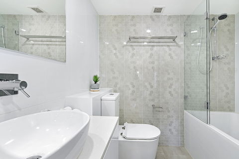 Victoria Square Private Apartments - Queensland Tourism 2