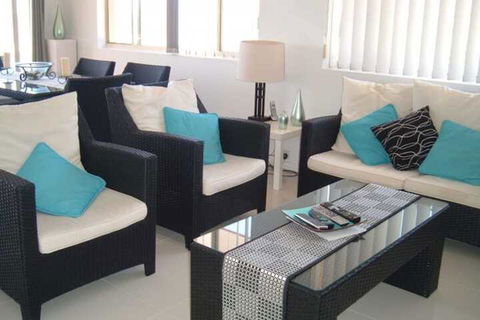 The Hill Apartments - Queensland Tourism 5
