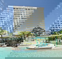 Burleigh Beach Tower - Queensland Tourism