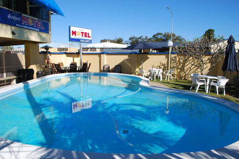 Sunburst Motel - Queensland Tourism 5