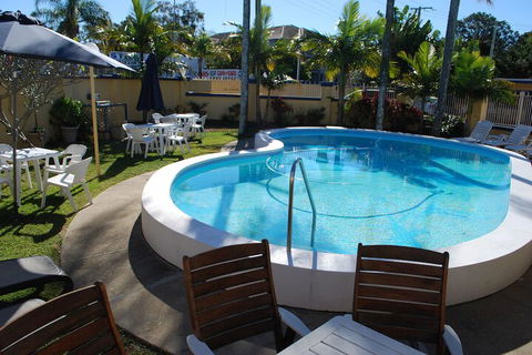 Sunburst Motel - Queensland Tourism 4